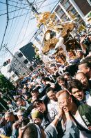 半世紀前のカメラが写す、令和の三社祭