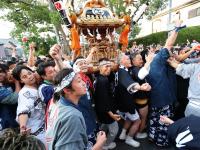 「まえだー!、まえだー!」